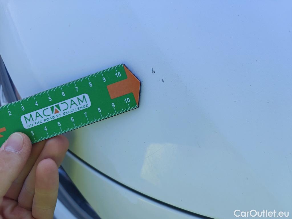  Peugeot  Partner PEUGEOT  / 2018 / 3P / furgón derivado de turismo Pro Standard 600kg BlueHDi 73kW (AC) #27