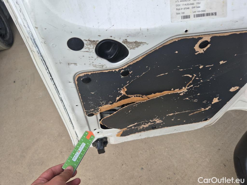  Peugeot  Expert PEUGEOT  / 2016 / 4P / furgón Furgón Pro 1.6 BlueHDi 70KW (95)Standard #26