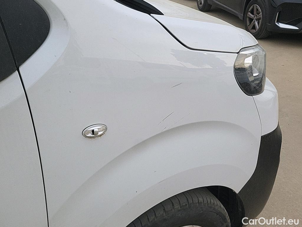  Peugeot  Expert PEUGEOT  / 2016 / 4P / furgón Furgón BlueHDi 100 S&S 6v Long #30