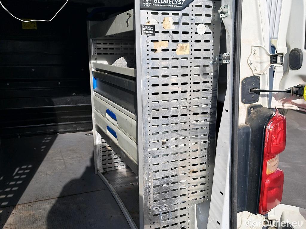  Peugeot  Expert PEUGEOT  / 2016 / 4P / furgón Furgón Pro BlueHDi 85KW (115CV) Standard #41