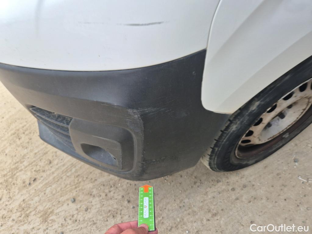  Peugeot  Expert PEUGEOT  / 2016 / 4P / furgón Furgón Pro 1.6 BlueHDi 70KW (95)Standard #31