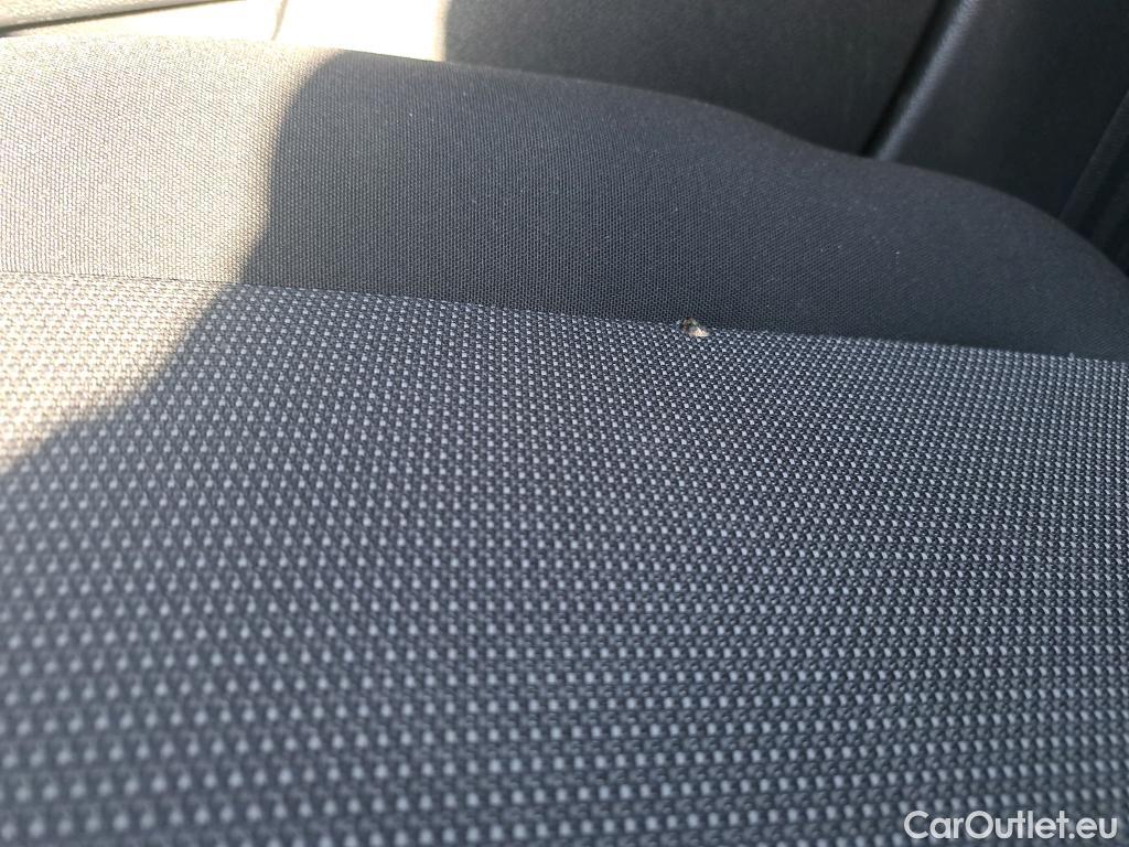  Peugeot  Partner PEUGEOT  / 2018 / 3P / furgón derivado de turismo Pro Standard 600kg BlueHDi 73kW (AC) #47