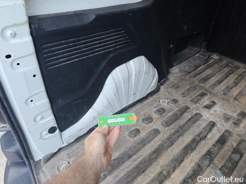  Peugeot  Partner PEUGEOT  / 2018 / 3P / furgón derivado de turismo Pro Standard 600kg BlueHDi 73kW (AC) #42