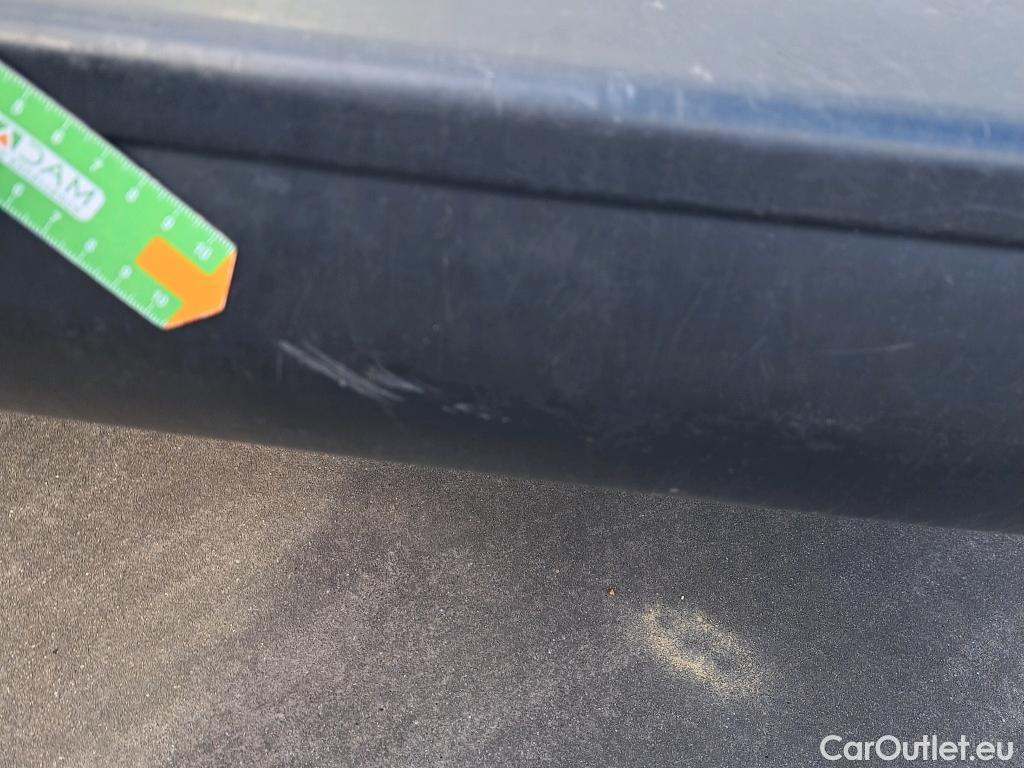  Peugeot  Expert PEUGEOT  / 2016 / 4P / furgón Furgón Pro BlueHDi 85KW (115CV) Standard #37