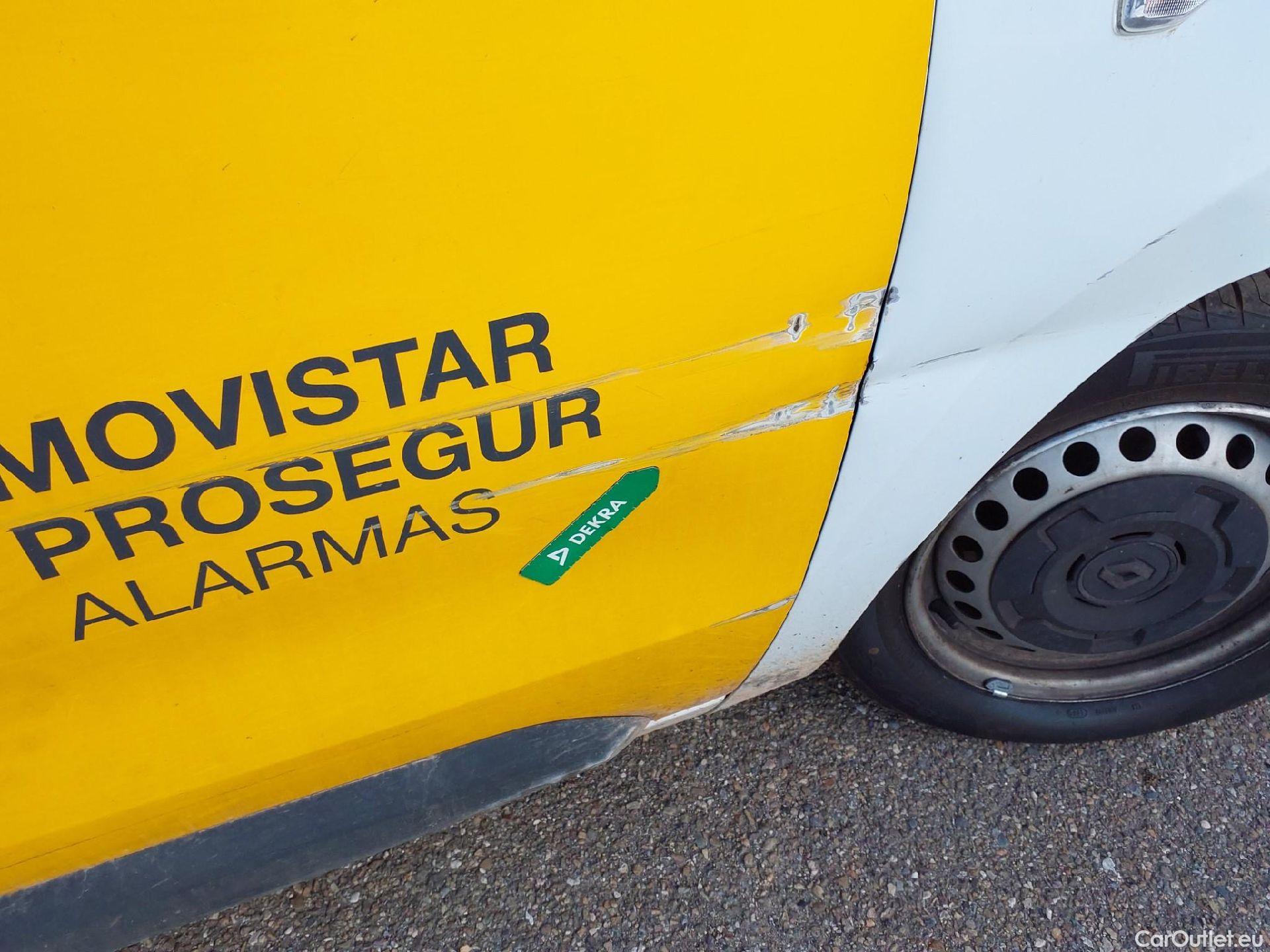  Renault  EXPRESS RENAULT  / 2021 / 4P / furgón derivado de turismo Confort 1.5 Blue dCi 55 kW (75 cv) #29