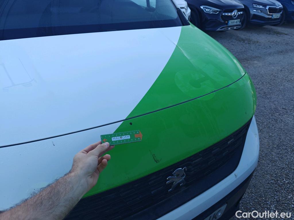  Peugeot  Partner PEUGEOT  / 2018 / 3P / furgón derivado de turismo Pro Standard 600kg BlueHDi 73kW (AC) #38