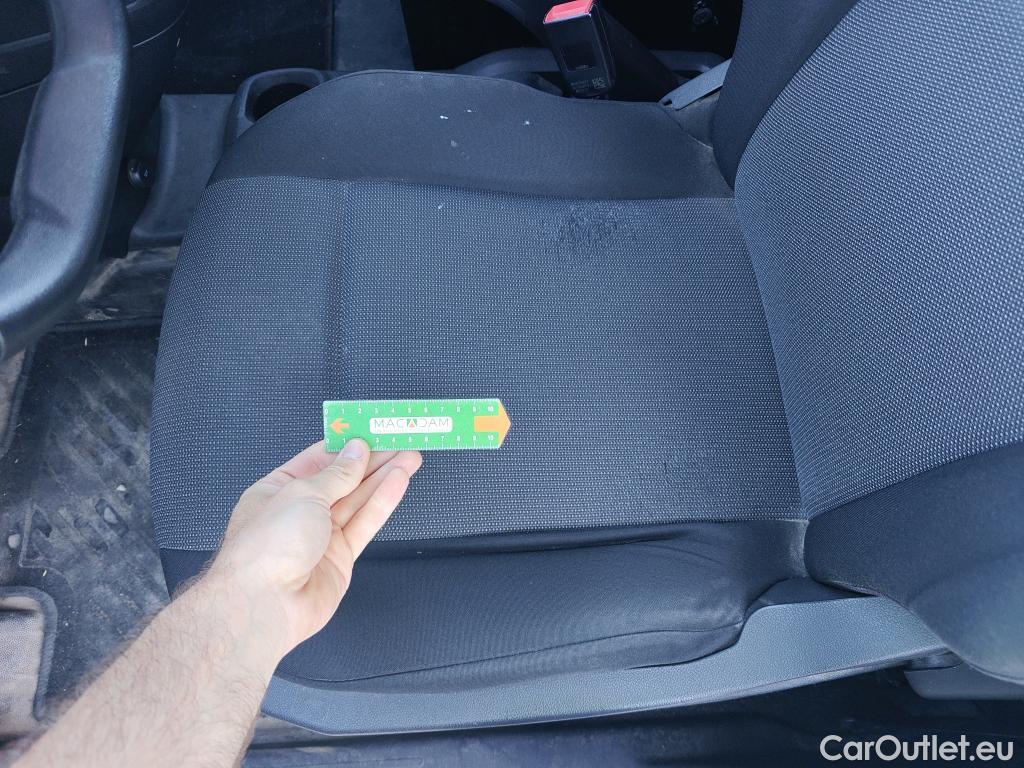  Peugeot  Partner PEUGEOT  / 2018 / 3P / furgón derivado de turismo Pro Standard 600kg BlueHDi 73kW (AC) #85