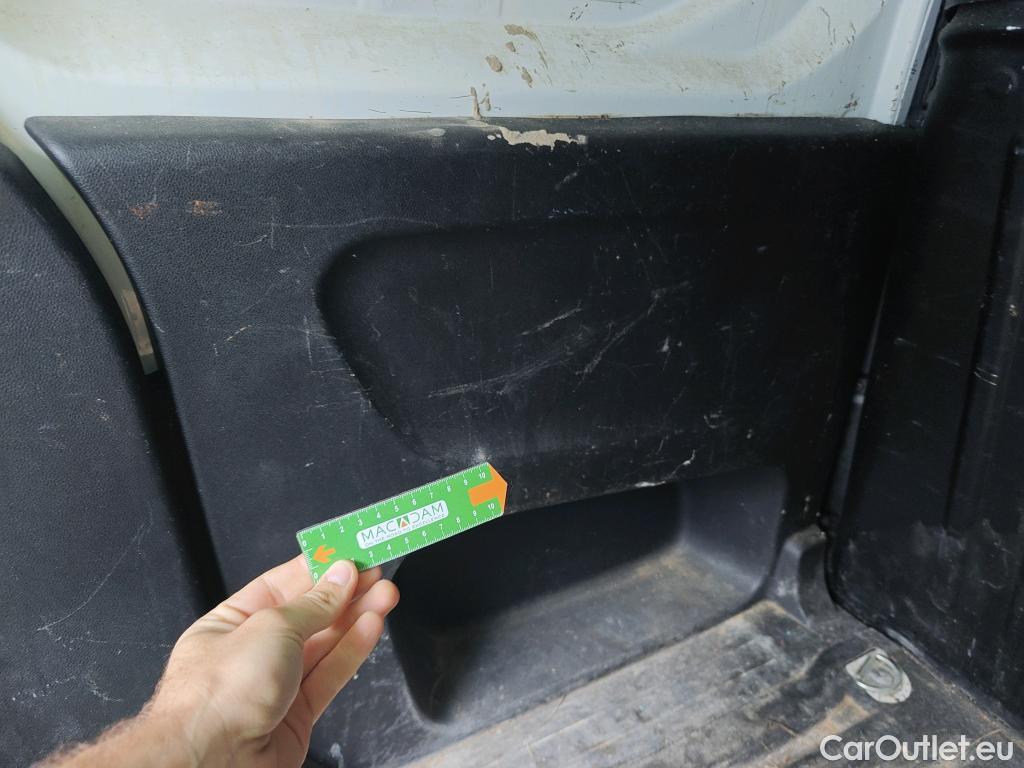  Peugeot  Partner PEUGEOT  / 2018 / 3P / furgón derivado de turismo Pro Standard 600kg BlueHDi 73kW (AC) #17