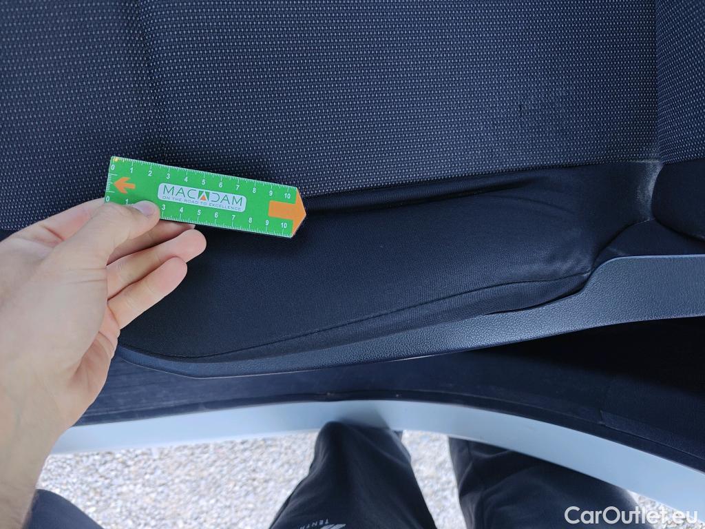  Peugeot  Partner PEUGEOT  / 2018 / 3P / furgón derivado de turismo Pro Standard 600kg BlueHDi 73kW (AC) #51