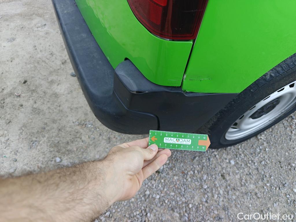  Peugeot  Partner PEUGEOT  / 2018 / 3P / furgón derivado de turismo Pro Standard 600kg BlueHDi 73kW (AC) #90