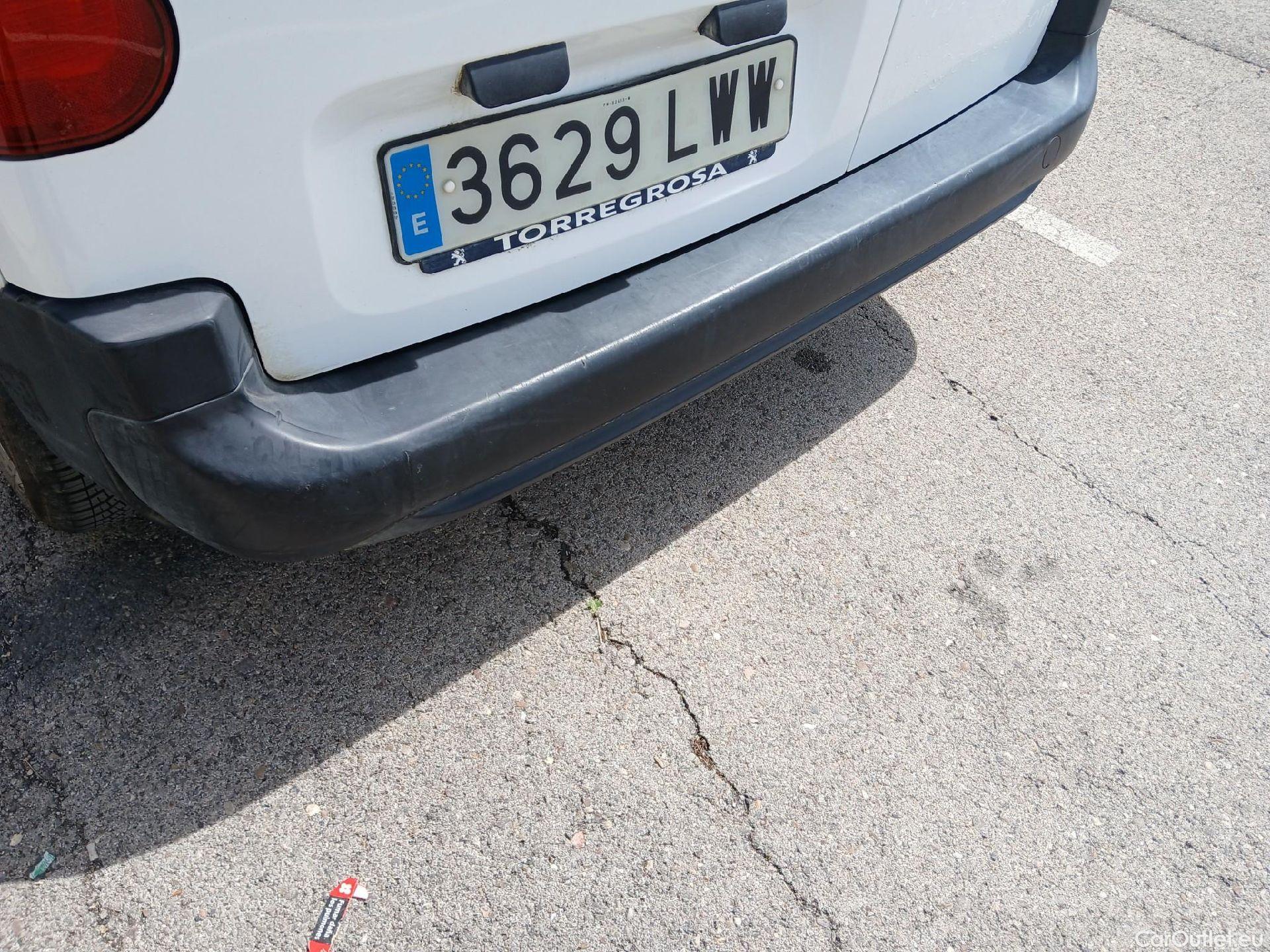  Peugeot  Partner PEUGEOT  / 2018 / 4P / furgón derivado de turismo Premium Standard 600kg BlueHDi 73kW (AC) #14