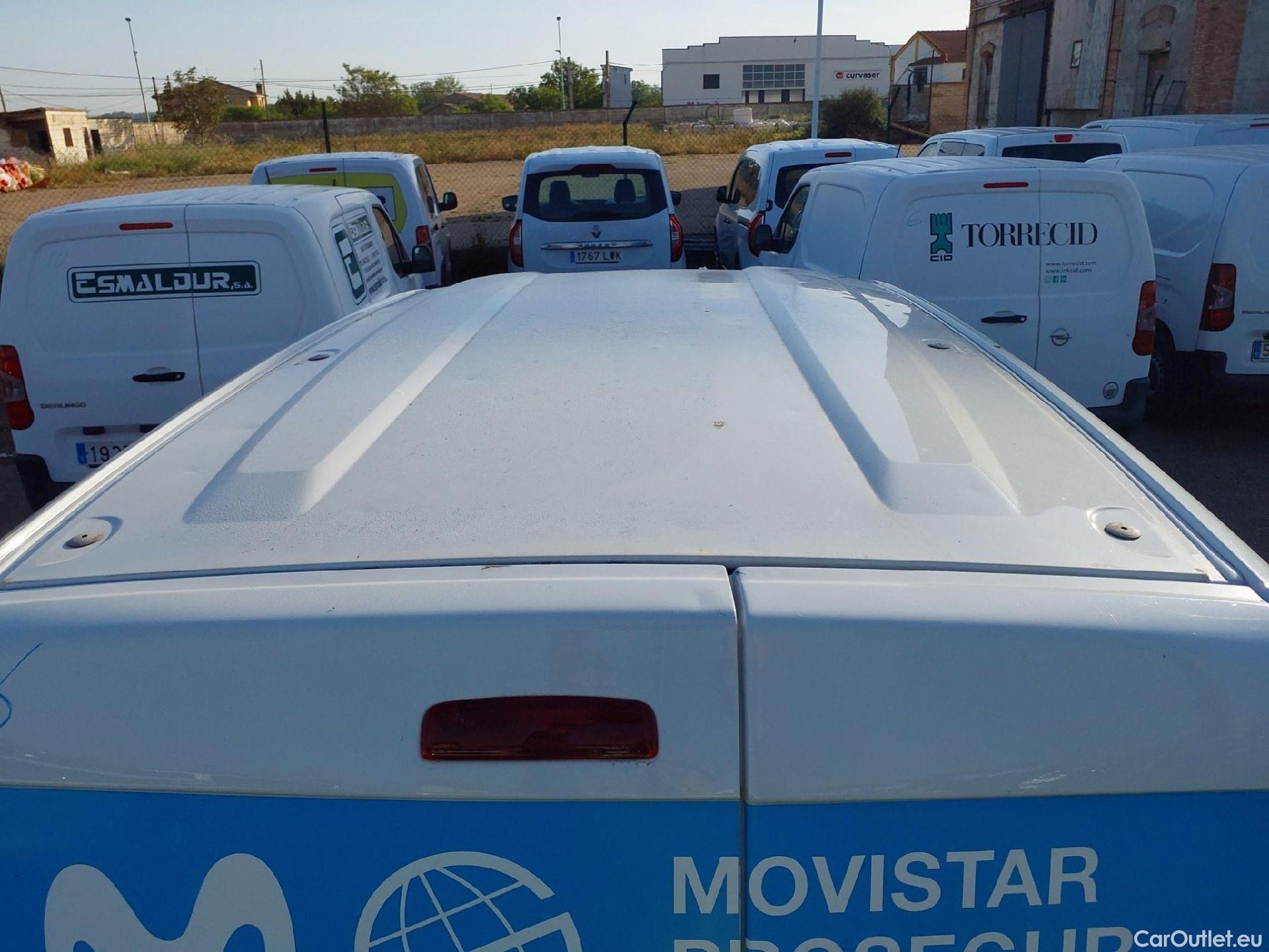  Renault  EXPRESS RENAULT  / 2021 / 4P / furgón derivado de turismo Confort 1.5 Blue dCi 55 kW (75 cv) #2