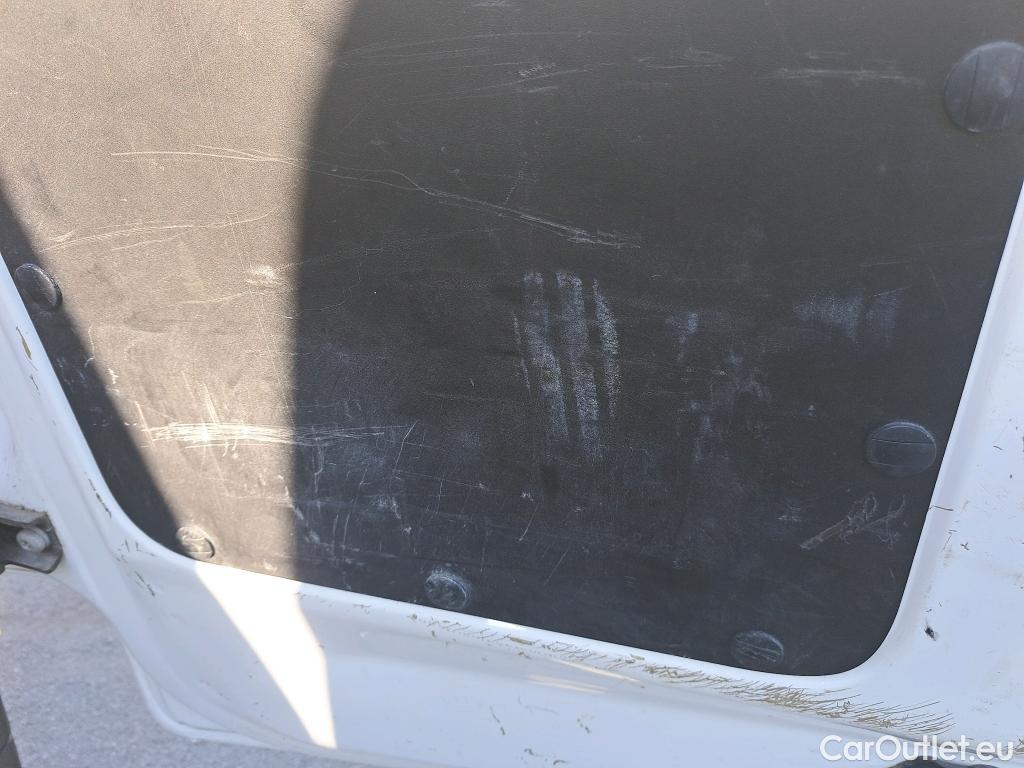  Peugeot  Partner PEUGEOT  / 2018 / 3P / furgón derivado de turismo Pro Standard 600kg BlueHDi 73kW (AC) #71