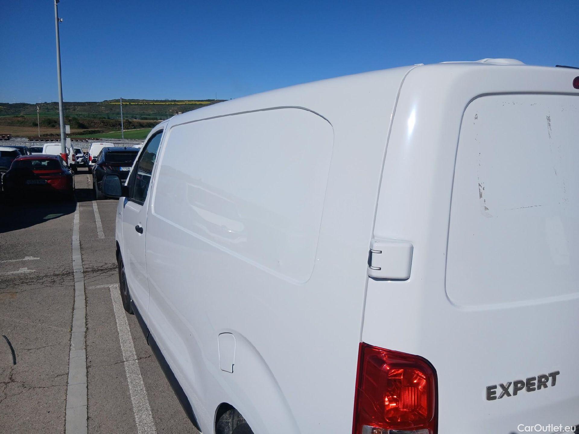  Peugeot  Expert  Furgón Pro Standard 1.5 HDI 120CV MT6 E6d #14