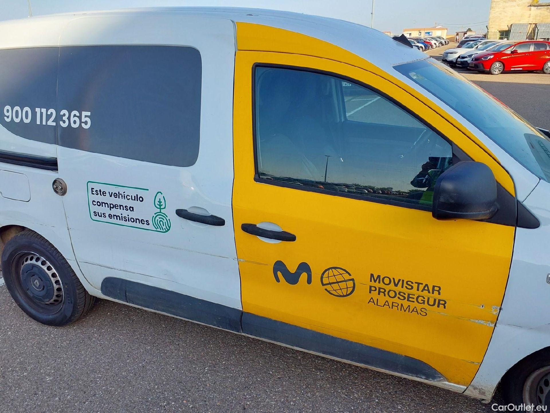  Renault  EXPRESS RENAULT  / 2021 / 4P / furgón derivado de turismo Confort 1.5 Blue dCi 55 kW (75 cv) #8