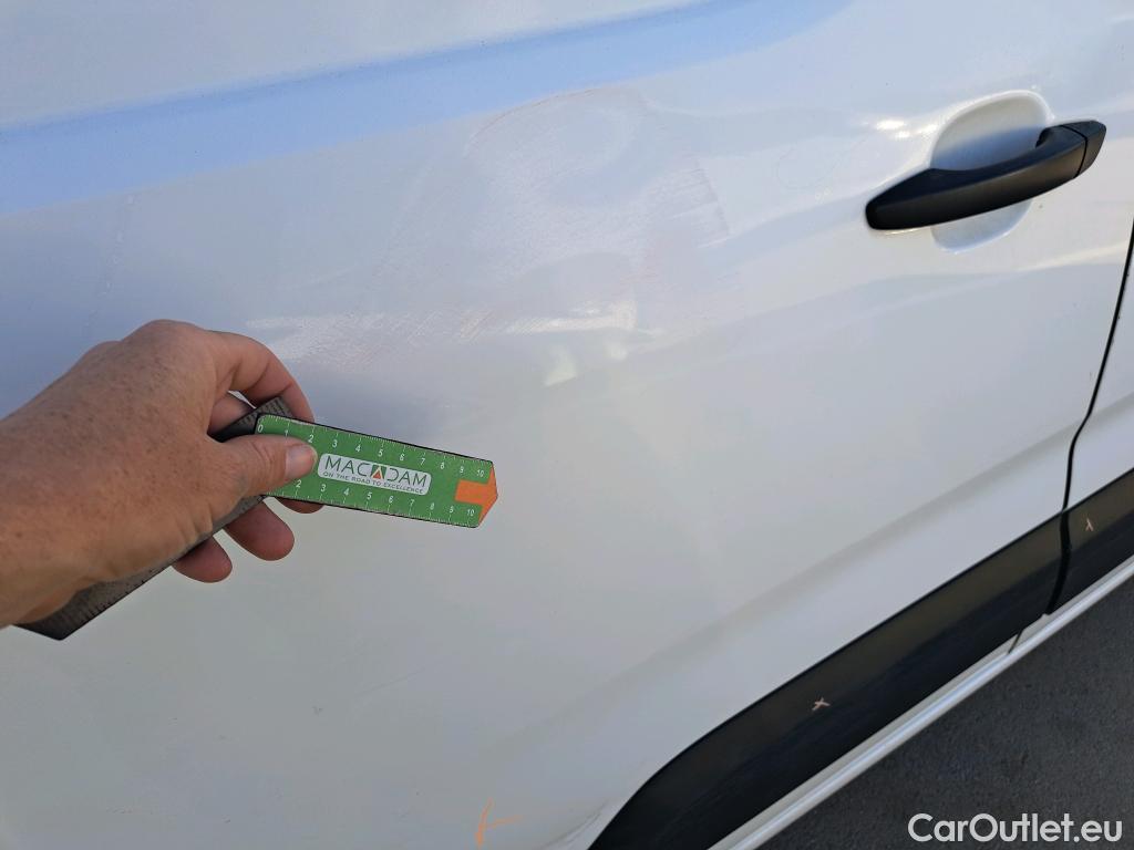  Peugeot  Partner PEUGEOT  / 2018 / 3P / furgón derivado de turismo Pro Standard 600kg BlueHDi 73kW (AC) #10