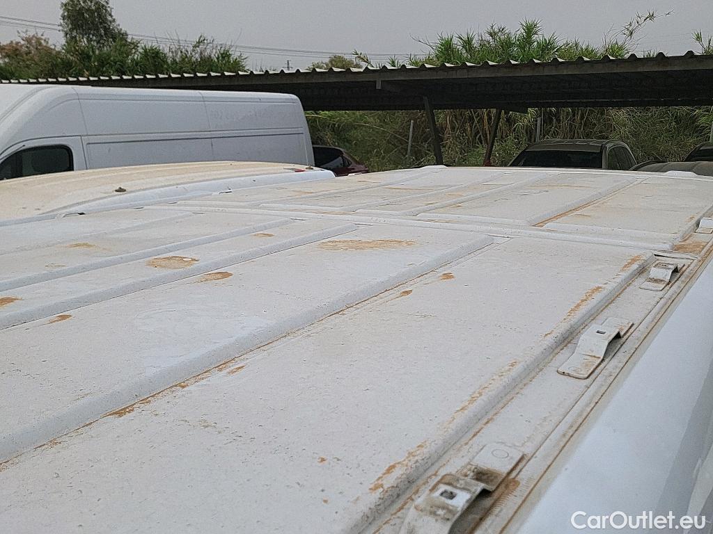  Peugeot  Expert PEUGEOT  / 2016 / 4P / furgón Furgón BlueHDi 100 S&S 6v Long #11