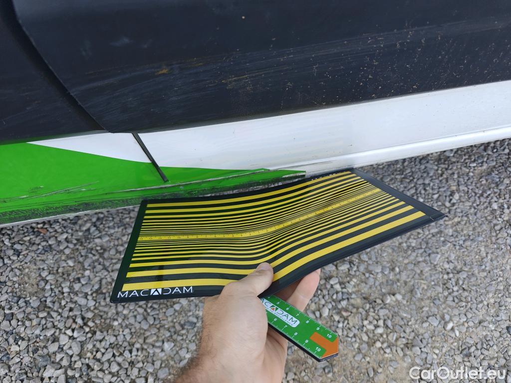  Peugeot  Partner PEUGEOT  / 2018 / 3P / furgón derivado de turismo Pro Standard 600kg BlueHDi 73kW (AC) #24