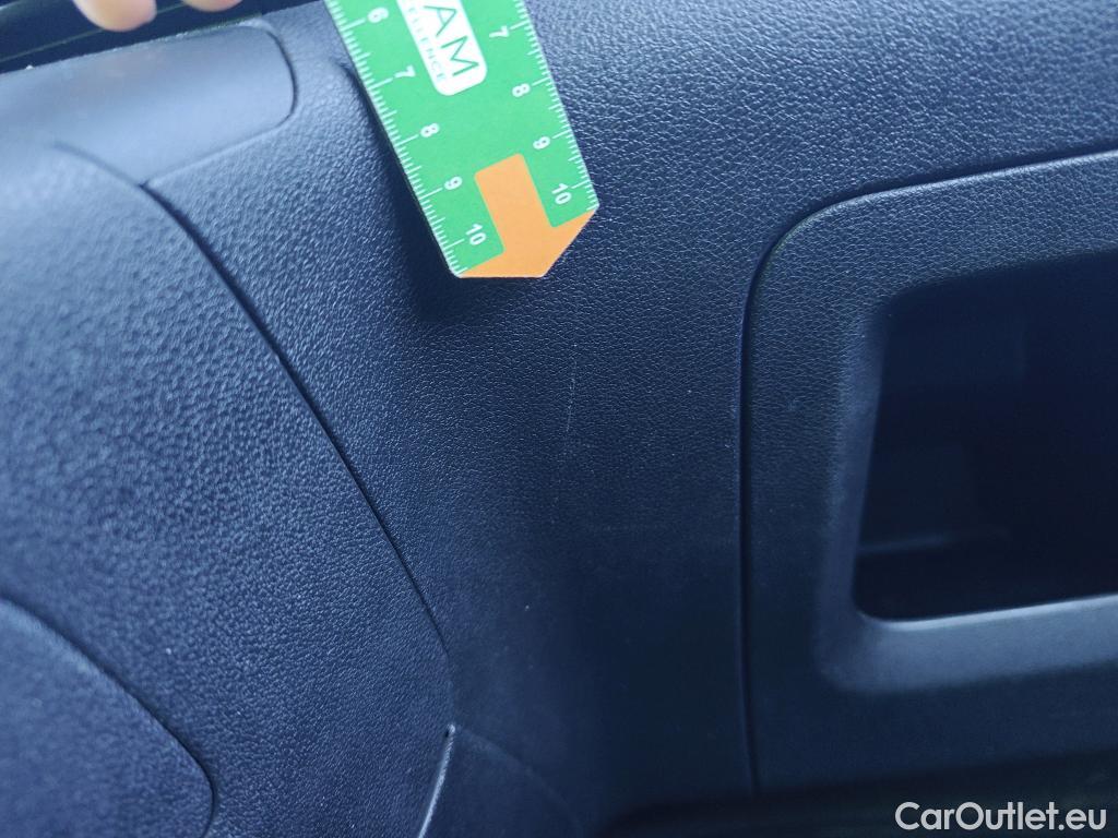  Peugeot  Partner PEUGEOT  / 2018 / 3P / furgón derivado de turismo Pro Standard 600kg BlueHDi 73kW (AC) #54