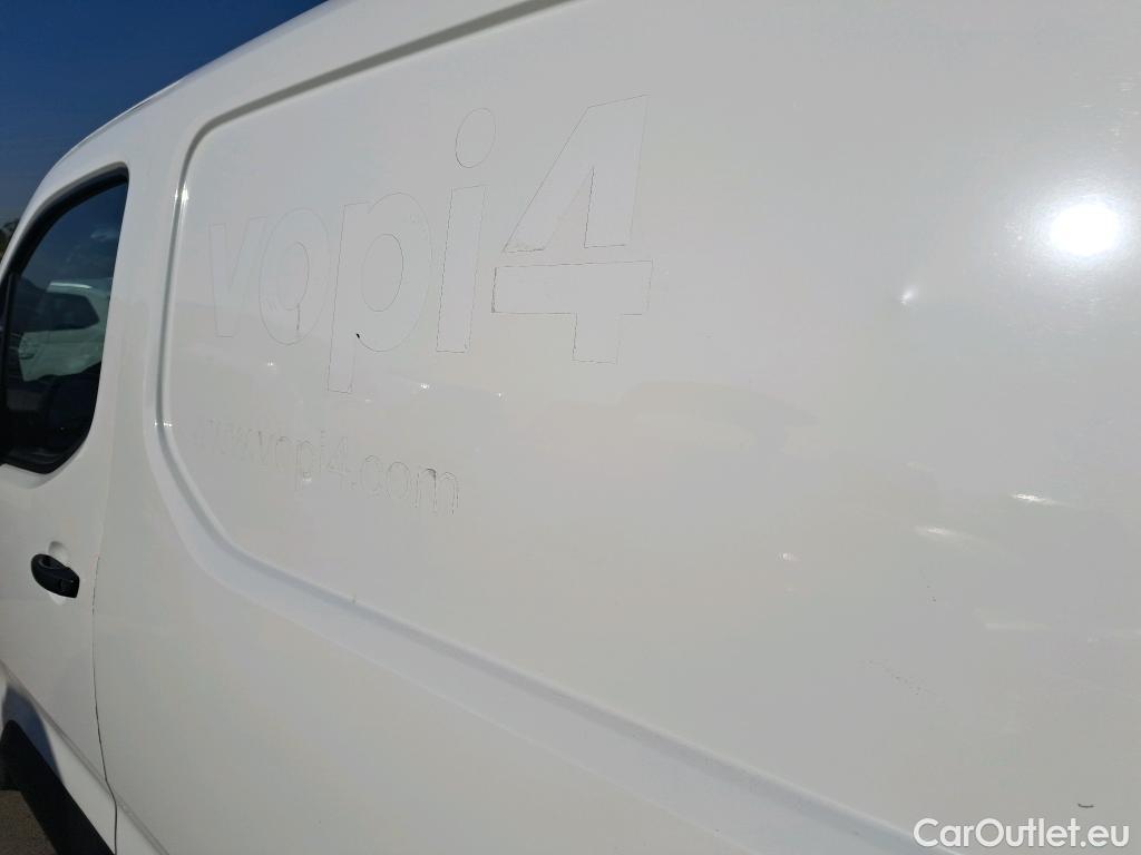  Peugeot  Partner PEUGEOT  / 2018 / 3P / furgón derivado de turismo Pro Standard 600kg BlueHDi 73kW (AC) #35