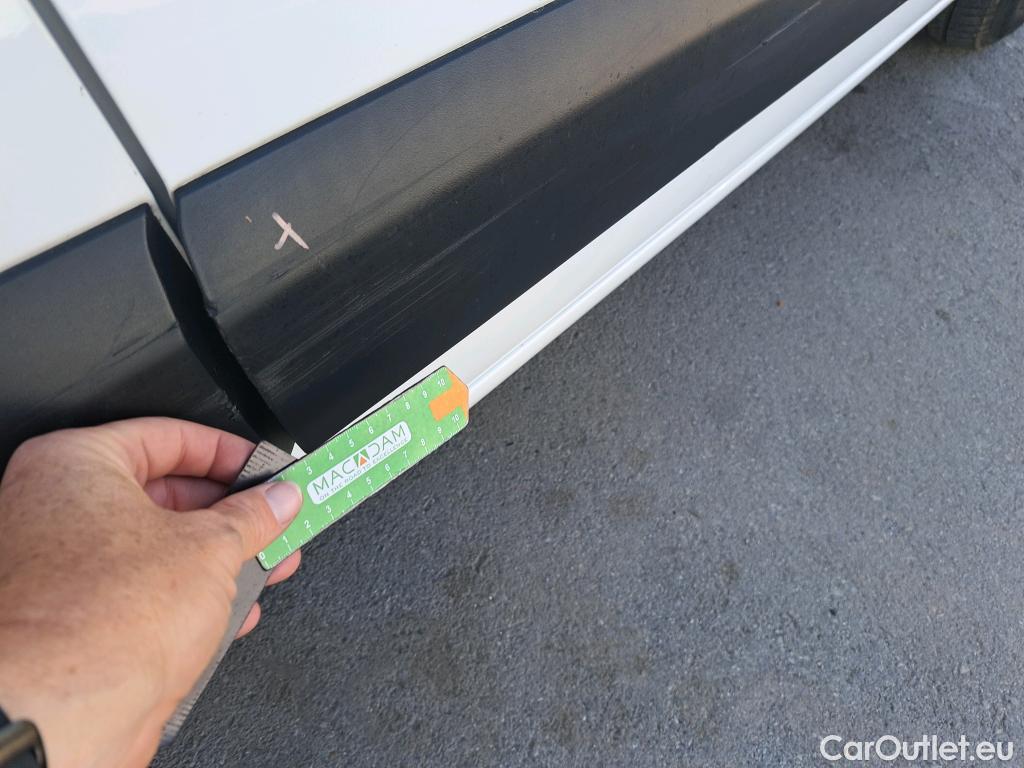  Peugeot  Partner PEUGEOT  / 2018 / 3P / furgón derivado de turismo Pro Standard 600kg BlueHDi 73kW (AC) #15