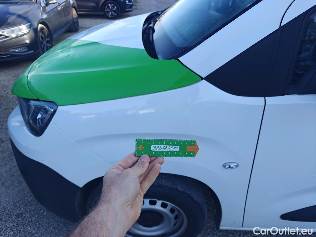  Peugeot  Partner PEUGEOT  / 2018 / 3P / furgón derivado de turismo Pro Standard 600kg BlueHDi 73kW (AC) #79