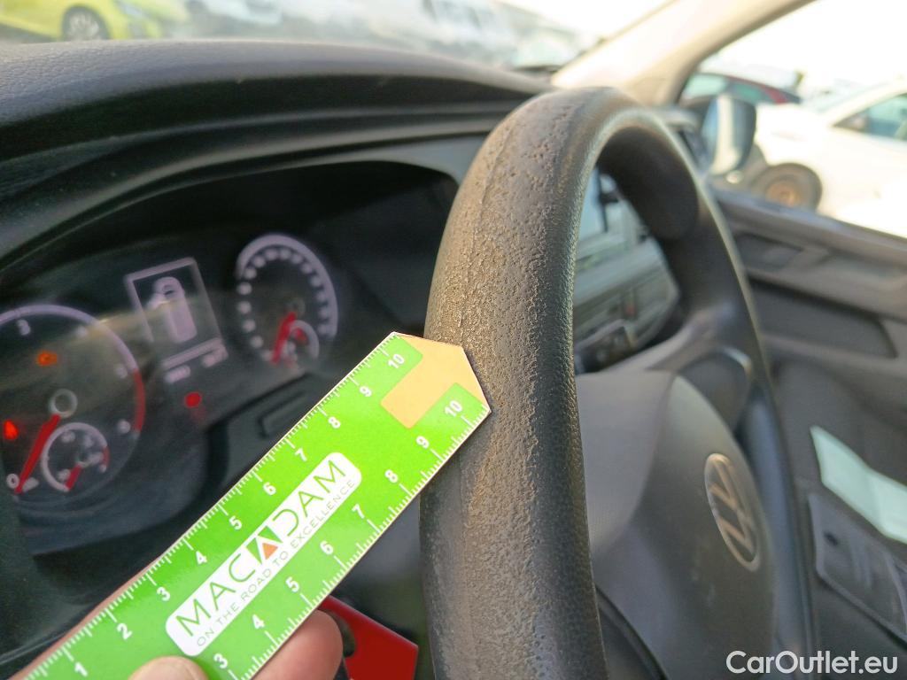  Land Rover  Discovery VOLKSWAGEN Transporter / 2020 / 4P / furgón Furgón Corto TN 2.0 TDI 110kW 4MO #27