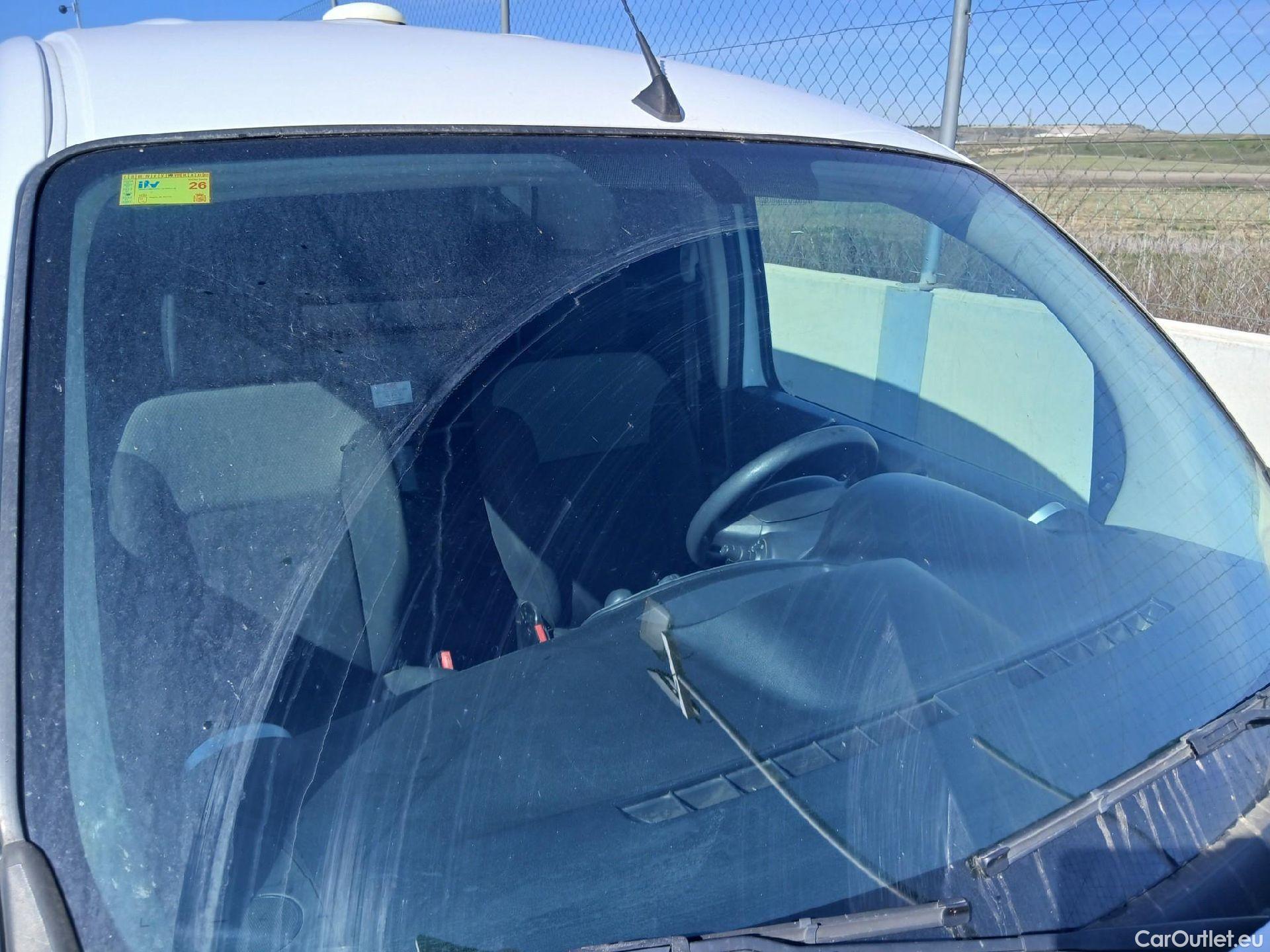  Renault  Kangoo RENAULT  Furgón/2013/4P/furgón derivado de turismo Maxi 2p Blue dCi 70 kW (95CV) #1