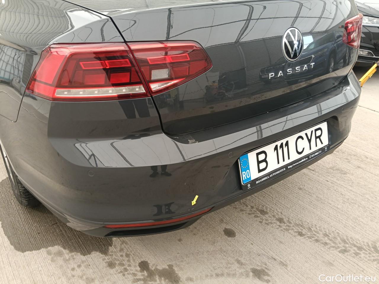  Volkswagen  Passat Advance 1.5 TSI ACT 150 CP #20