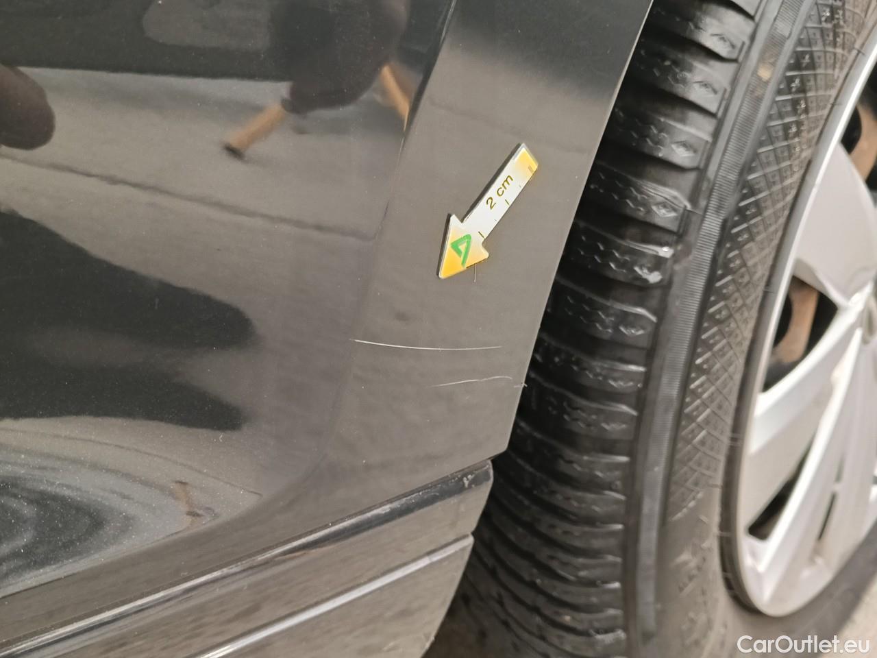  Volkswagen  Passat Advance 1.5 TSI ACT 150 CP #19