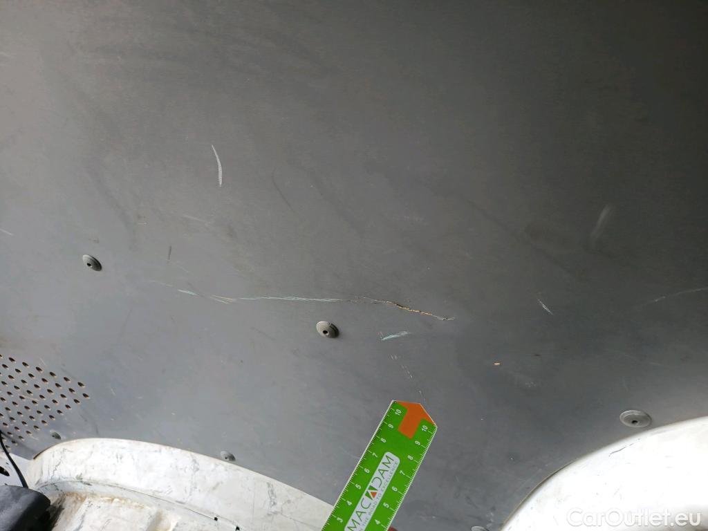  Land Rover  Discovery VOLKSWAGEN Transporter / 2020 / 4P / furgón Furgón Corto TN 2.0 TDI 110kW 4MO #23