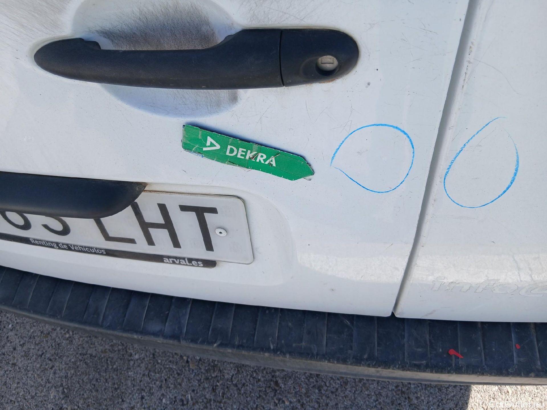  Renault  Kangoo RENAULT  Furgón/2013/4P/furgón derivado de turismo Maxi 2p Blue dCi 70 kW (95CV) #24