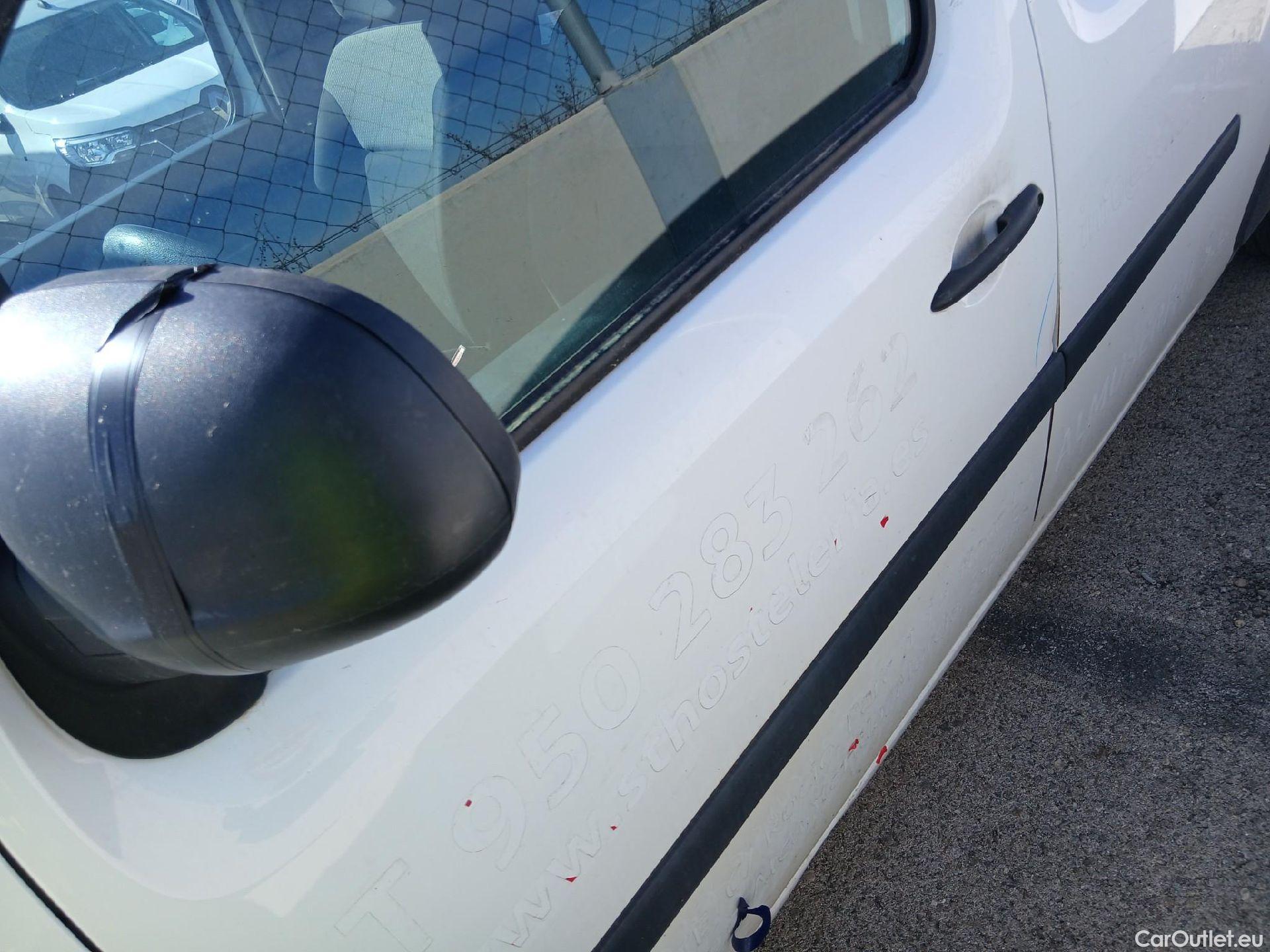  Renault  Kangoo RENAULT  Furgón/2013/4P/furgón derivado de turismo Maxi 2p Blue dCi 70 kW (95CV) #11