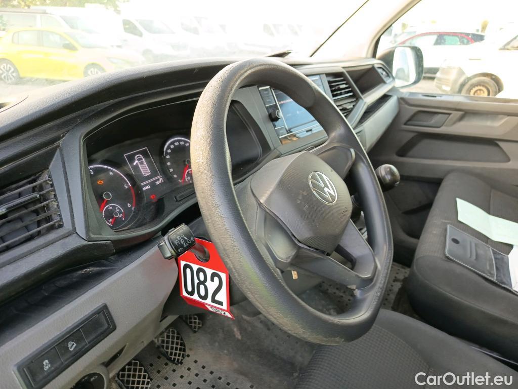  Land Rover  Discovery VOLKSWAGEN Transporter / 2020 / 4P / furgón Furgón Corto TN 2.0 TDI 110kW 4MO #26