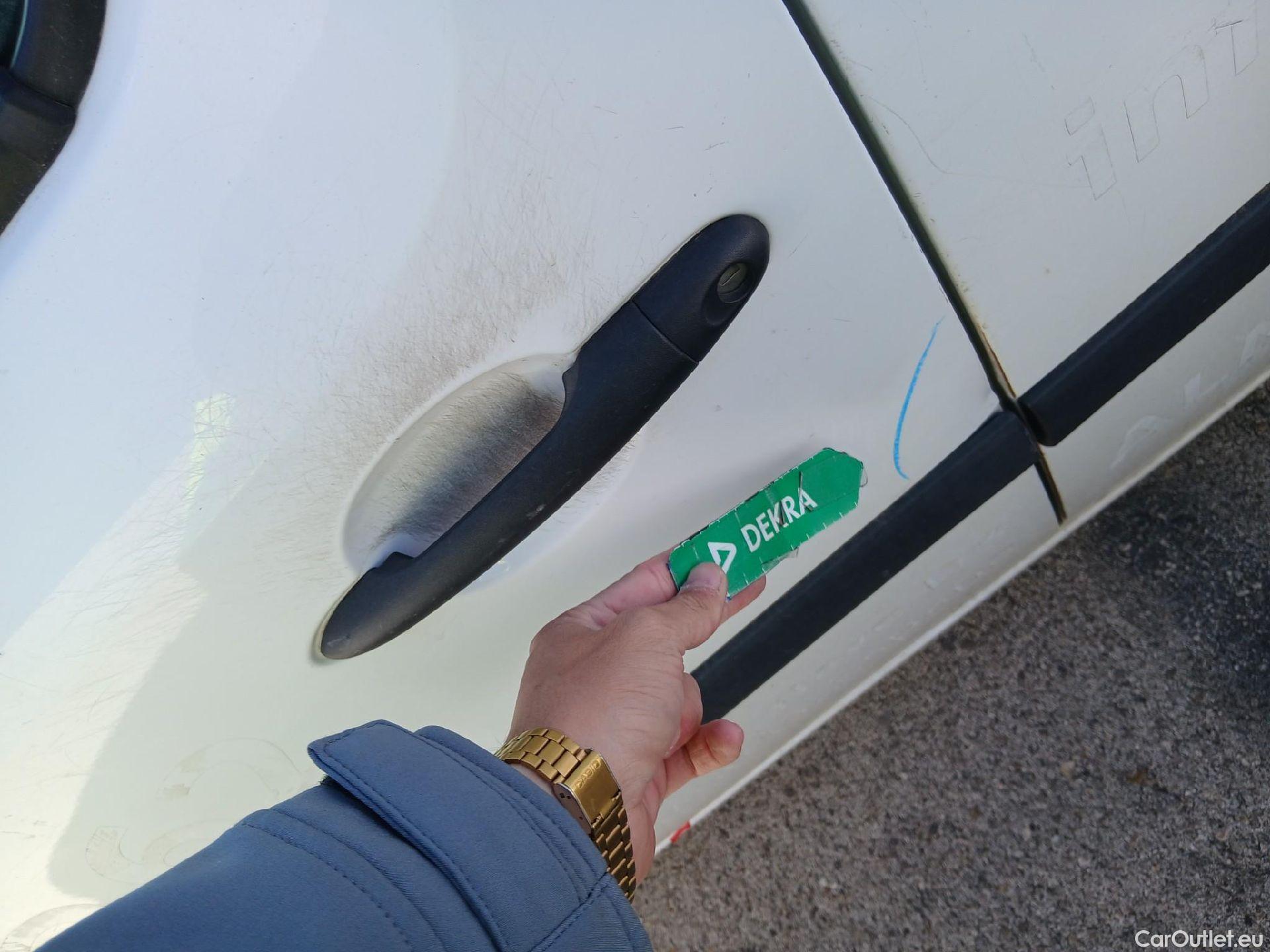  Renault  Kangoo RENAULT  Furgón/2013/4P/furgón derivado de turismo Maxi 2p Blue dCi 70 kW (95CV) #13