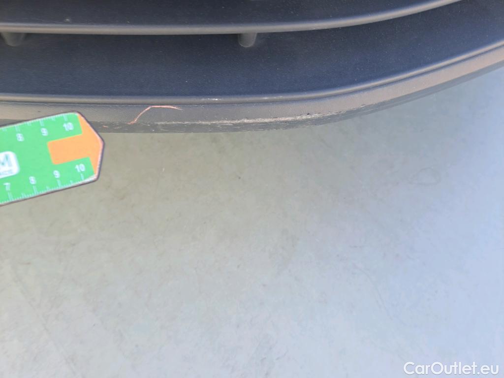  Volkswagen  Caddy VOLKSWAGEN  / 2015 / 4P / furgón derivado de turismo Profesional Furgón 2.0 TDI 55kW BMT #19