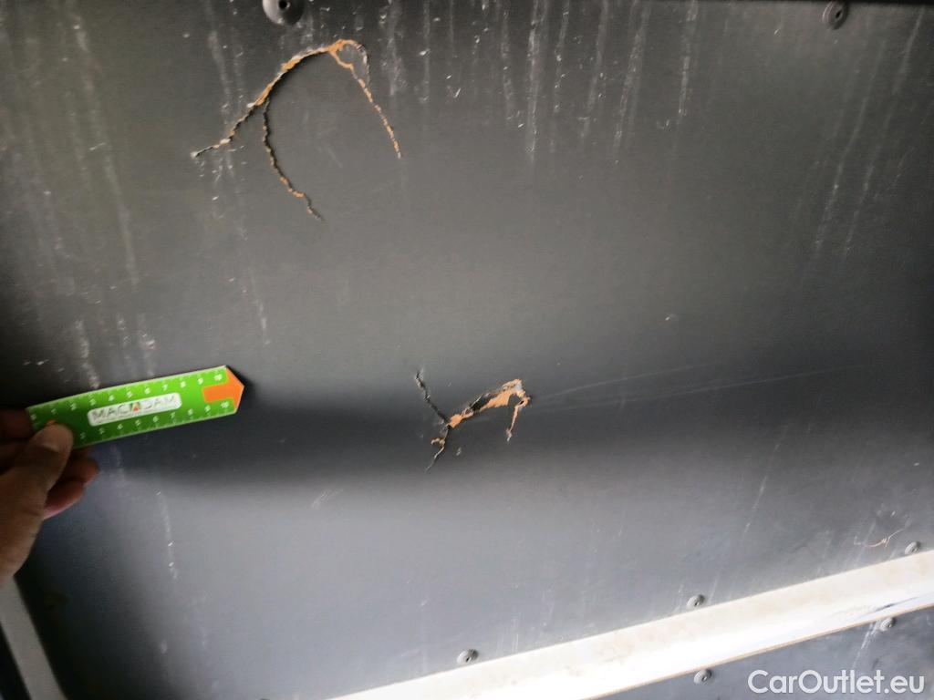  Land Rover  Discovery VOLKSWAGEN Transporter / 2020 / 4P / furgón Furgón Corto TN 2.0 TDI 110kW 4MO #19