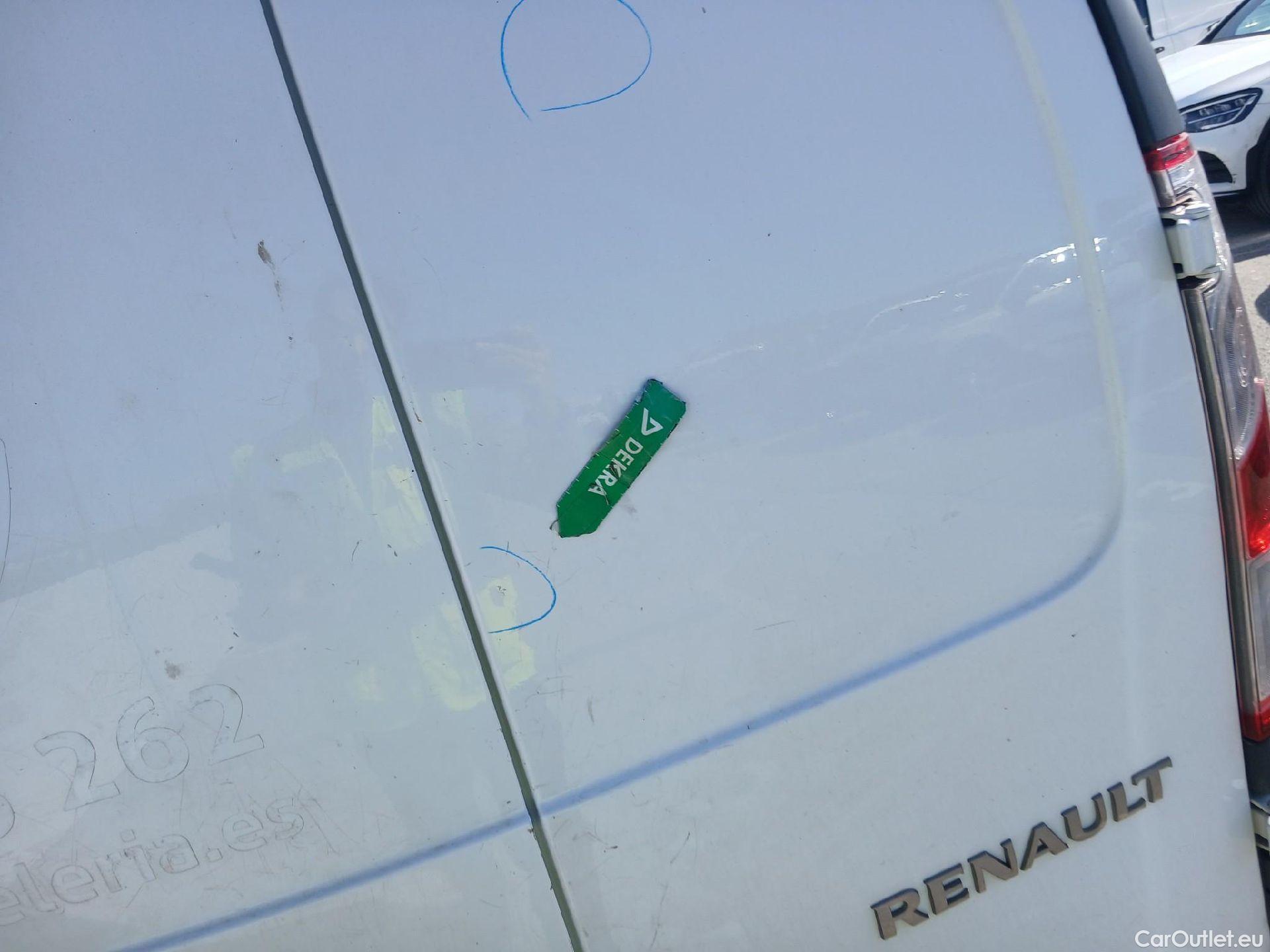  Renault  Kangoo RENAULT  Furgón/2013/4P/furgón derivado de turismo Maxi 2p Blue dCi 70 kW (95CV) #26