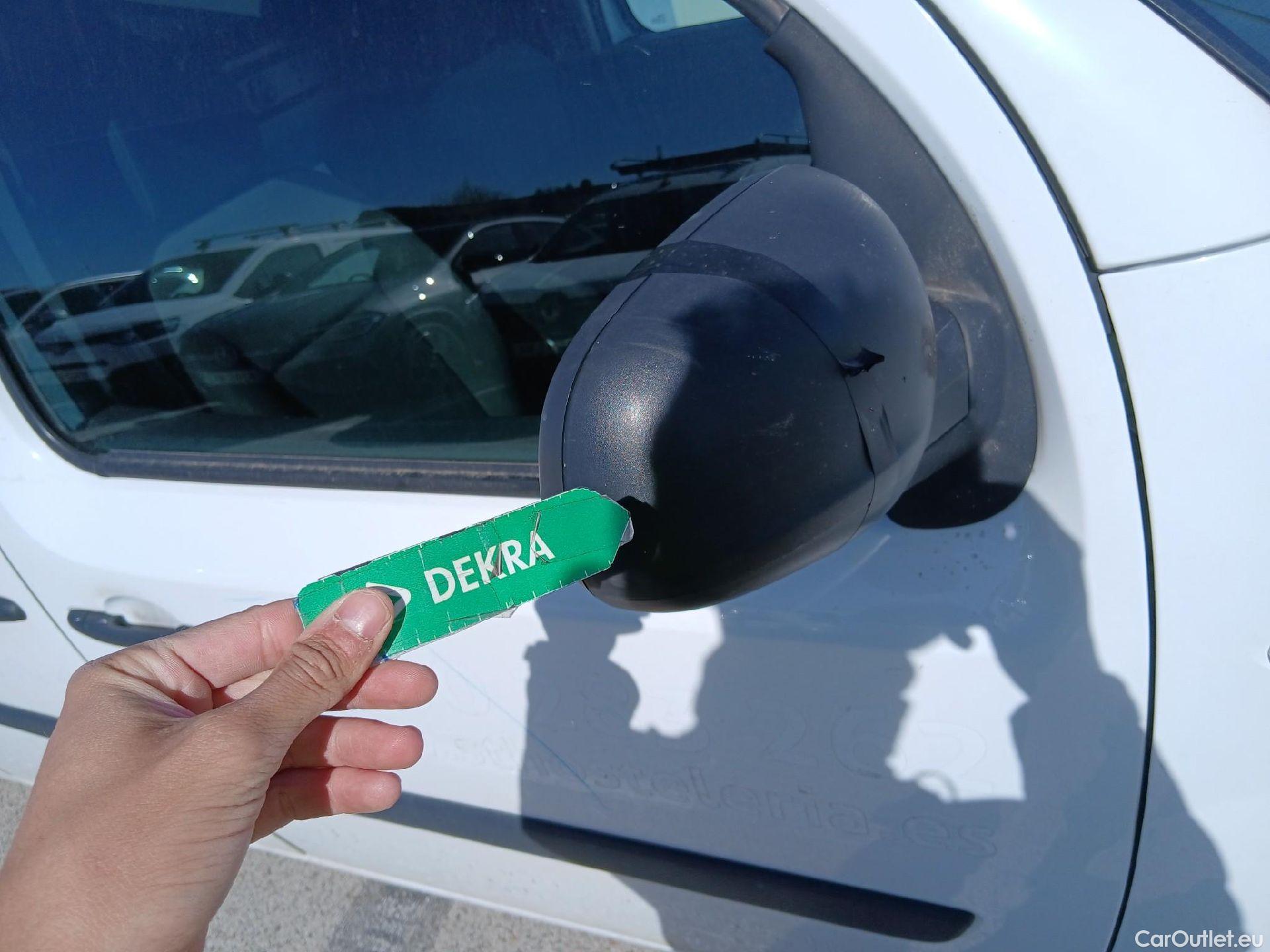  Renault  Kangoo RENAULT  Furgón/2013/4P/furgón derivado de turismo Maxi 2p Blue dCi 70 kW (95CV) #44