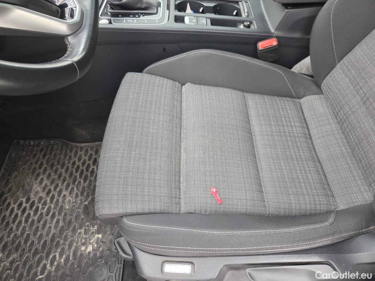  Volkswagen  Passat Comfortl.2.0 TSI ACT OPF DSG 190 CP #56