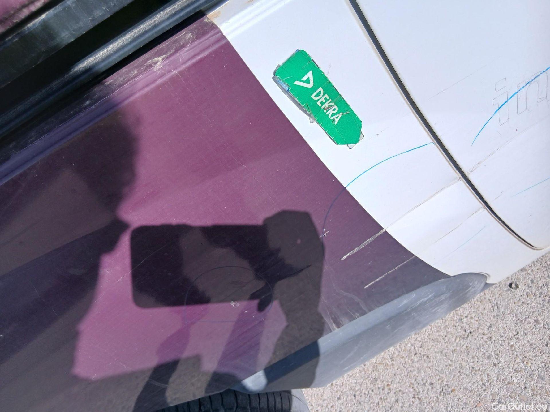  Renault  Kangoo RENAULT  Furgón/2013/4P/furgón derivado de turismo Maxi 2p Blue dCi 70 kW (95CV) #38