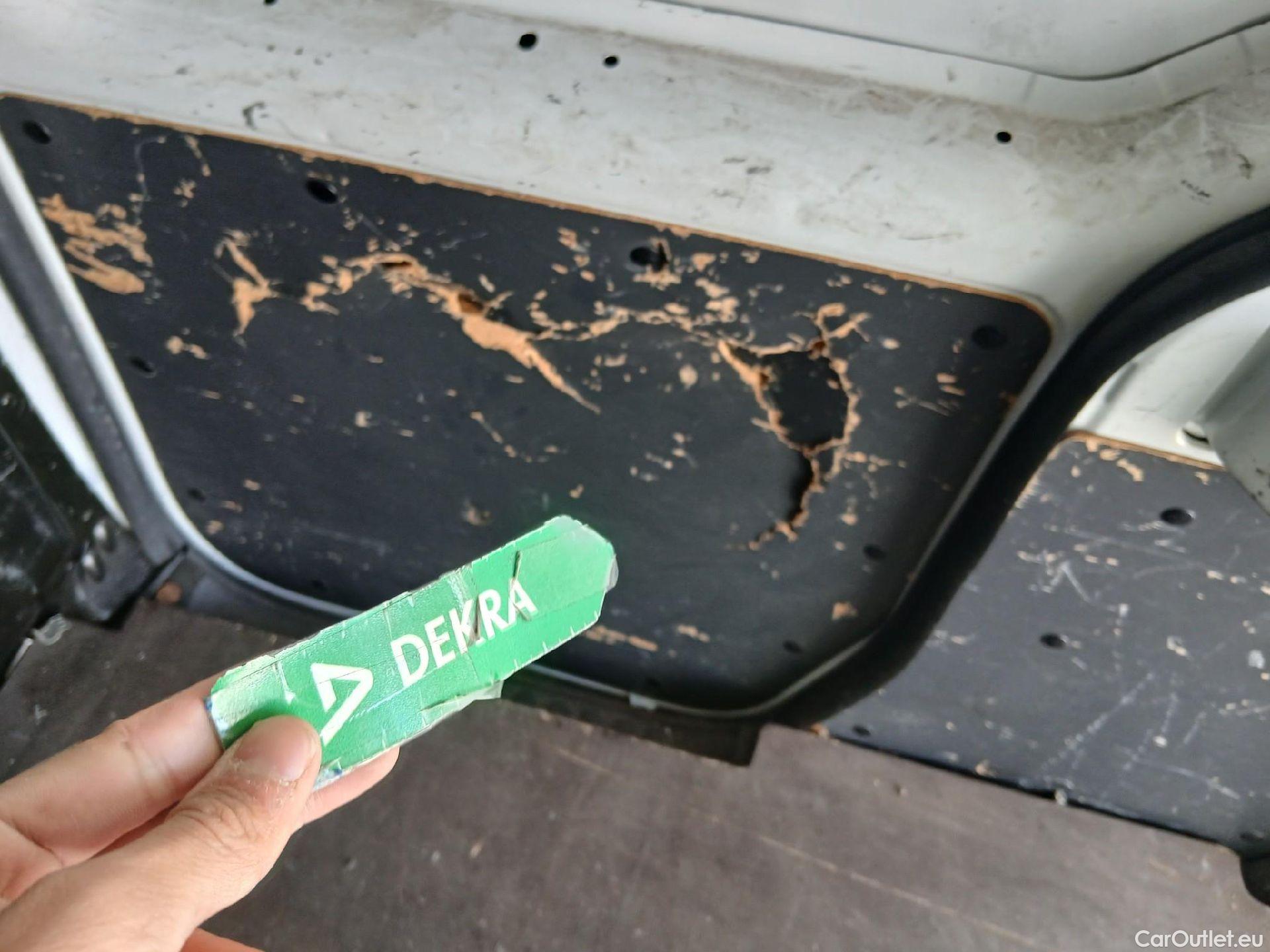  Renault  Kangoo RENAULT  Furgón/2013/4P/furgón derivado de turismo Maxi 2p Blue dCi 70 kW (95CV) #33