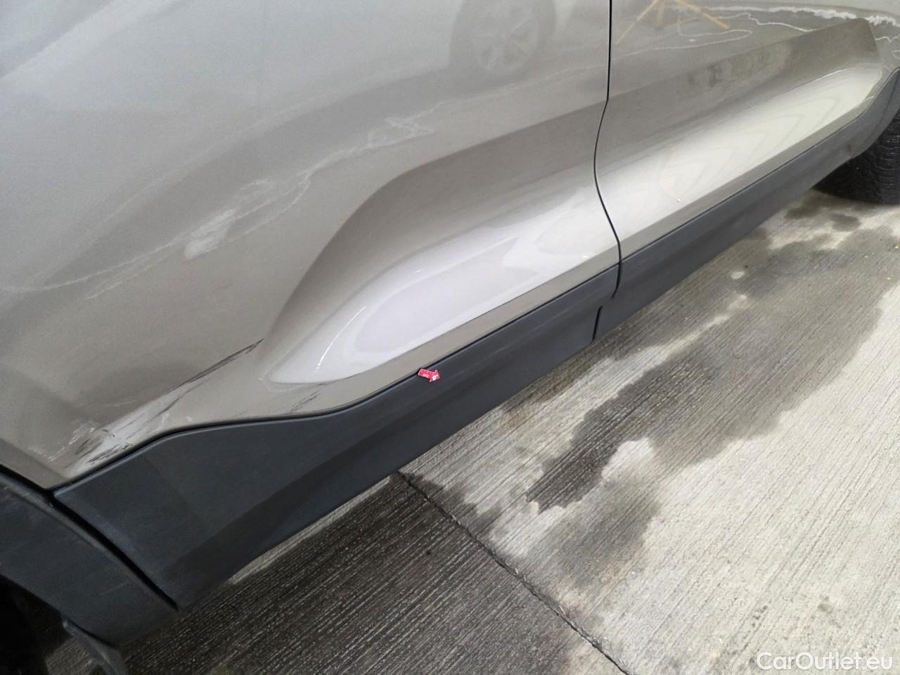  Volvo  XC 40 2.0 B4 P 197CP Momentum Pro AT8 #28