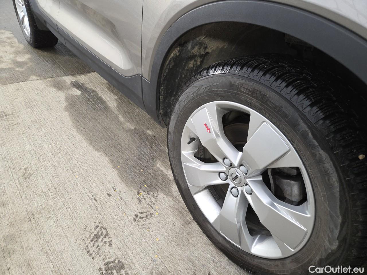  Volvo  XC 40 2.0 B4 P 197CP Momentum Pro AT8 #19