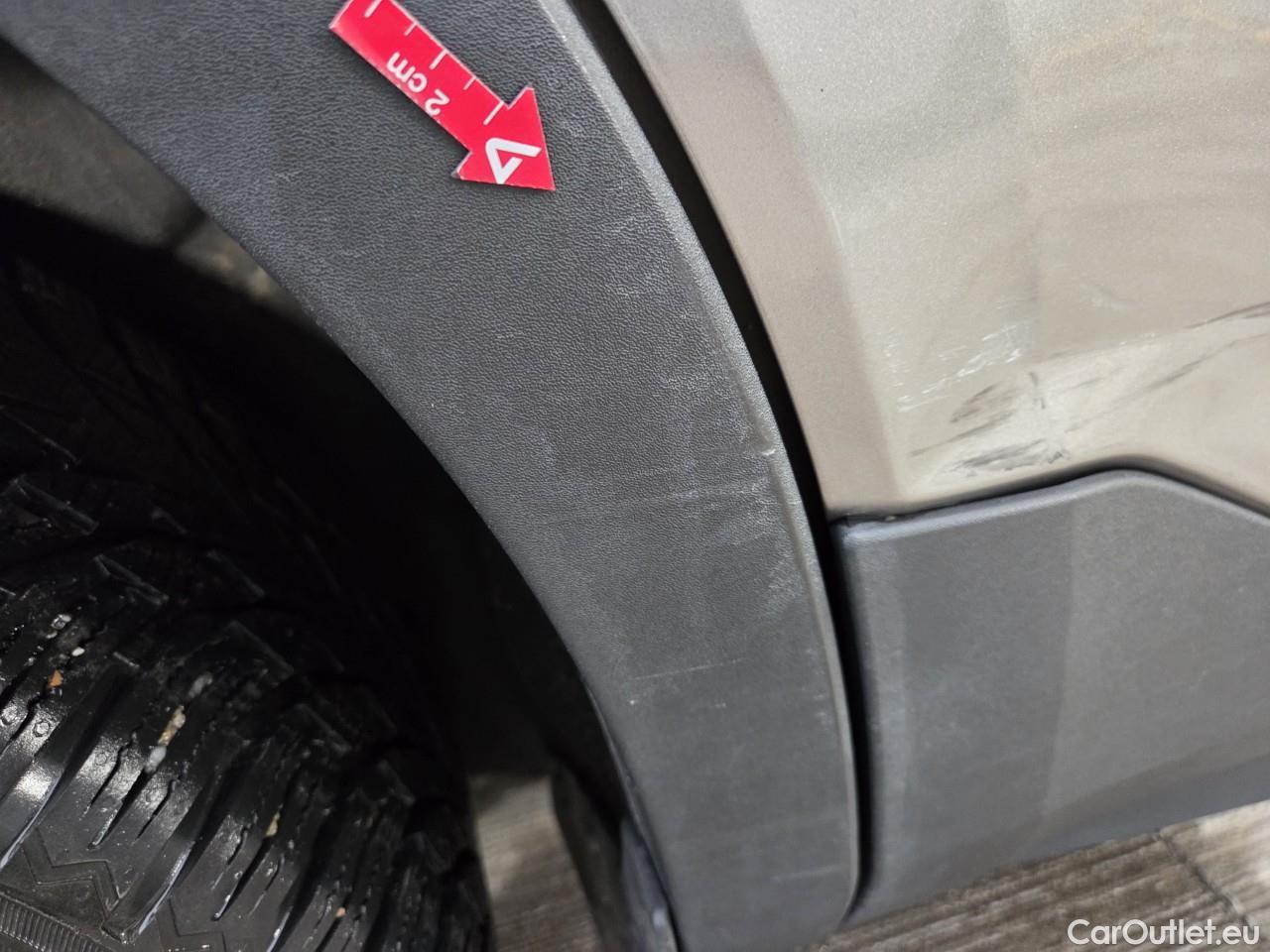  Volvo  XC 40 2.0 B4 P 197CP Momentum Pro AT8 #31