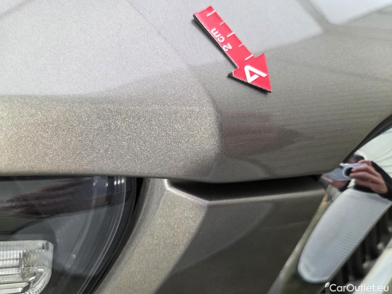  Volvo  XC 40 2.0 B4 P 197CP Momentum Pro AT8 #16