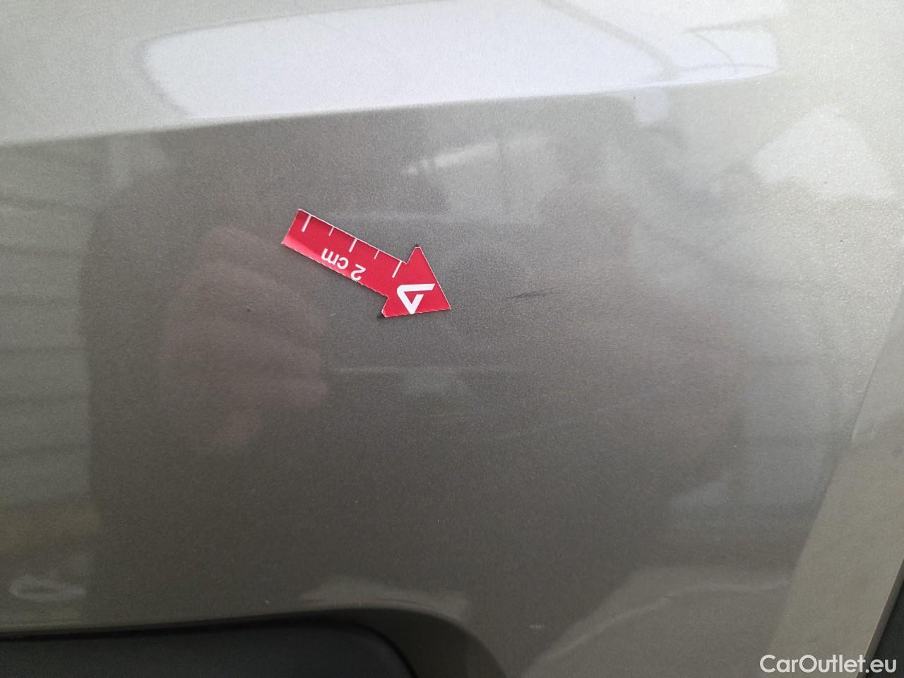  Volvo  XC 40 2.0 B4 P 197CP Momentum Pro AT8 #9