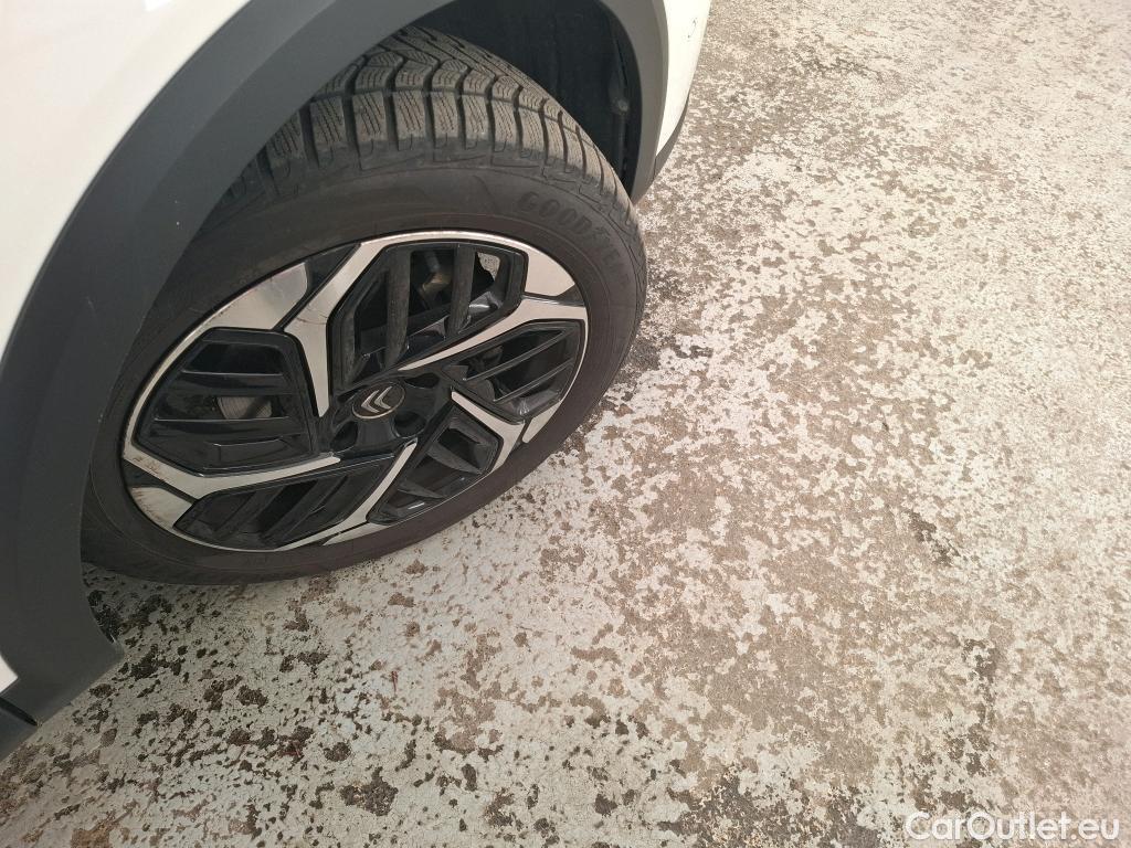  Citroen  C4  Berline Shine 1.2 PureTech 130CV BVM6 E6d #17