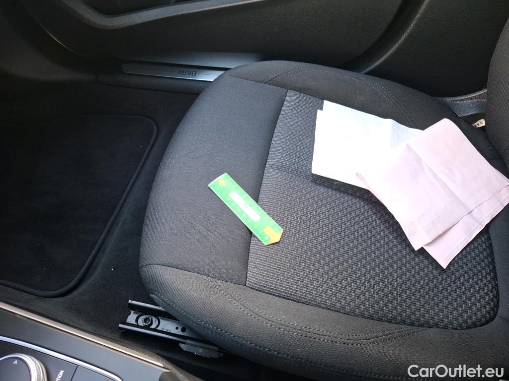  Bmw  Serie 1 BMW Série 1 / 2019 / 5P / Berline 116i DKG7 Business Design / VO RECONDITIONNE - PHOTOS AVANT RECONDITIONNEMENT #3