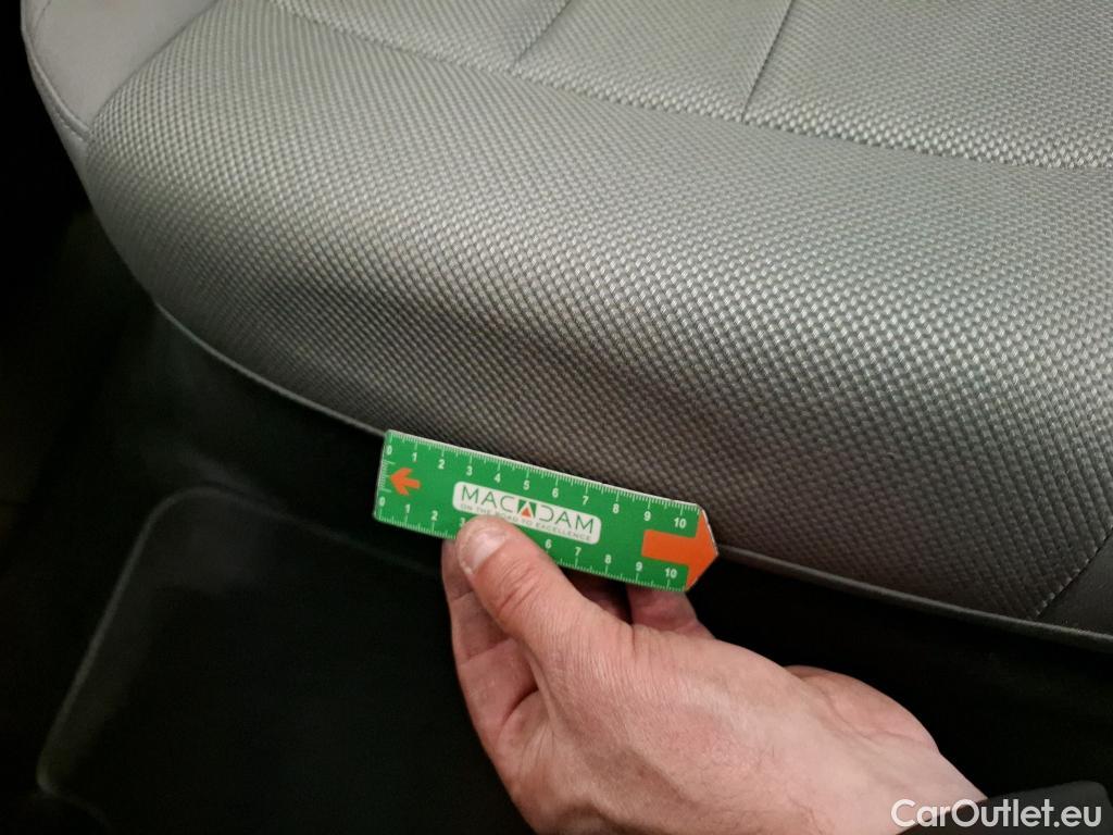  Audi  A4 AUDI  Avant / 2019 / 5P / Break 35 TDI 163 S tronic Business line #29